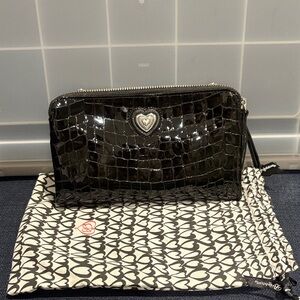 Black Patent Croc-Embossed Clutch with Optional Crossbody Strap